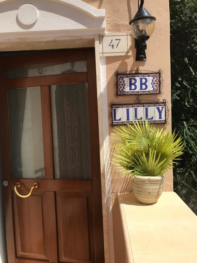 Bed and Breakfast Lilly Сульмона Екстер'єр фото